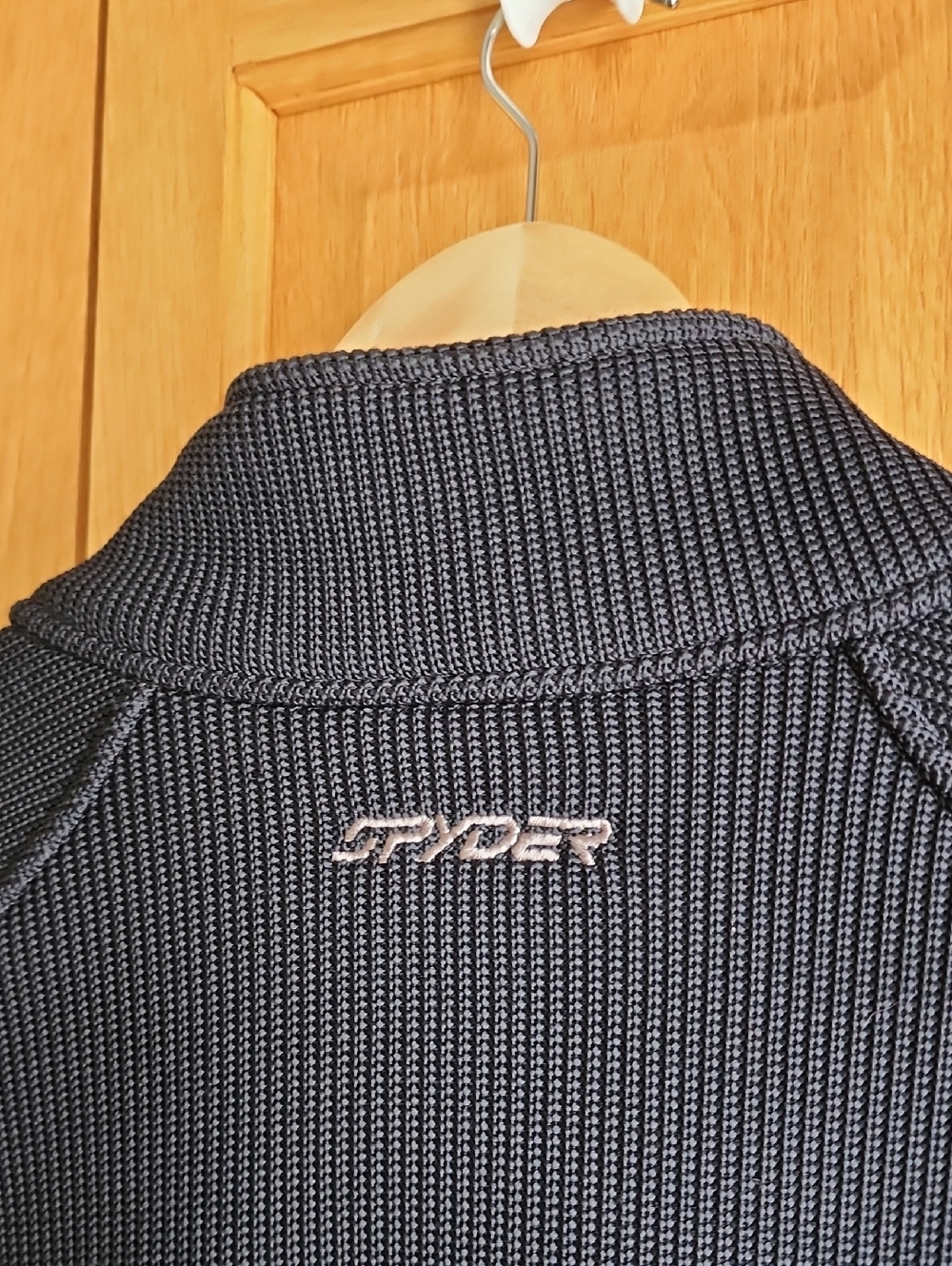 Spyder Size Large  Black Full-Zip Sweater Jacket with Logo - Picture 9 of 12